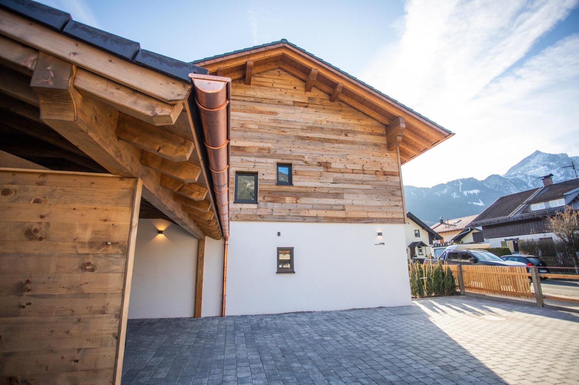 Chalet Alpi Apartman Garmisch-Partenkirchen járás Kültér fotó